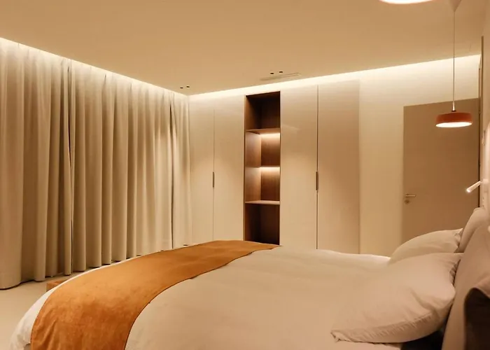 Ainé Luxury Villa *